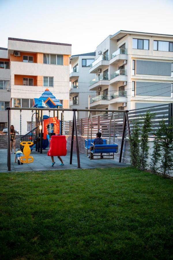 Blue Wave Studio In Nord10 - Pool N Playground Мамая Екстериор снимка